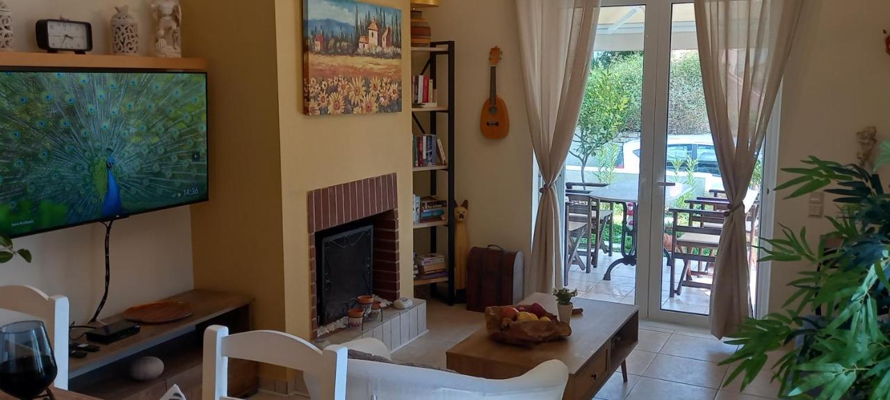 Adi'S Apartment On The Beach Barbati Extérieur photo